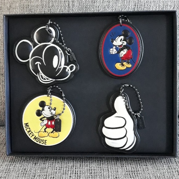 NIB Coach Mickey Hangtag Set - Picture 1 of 8